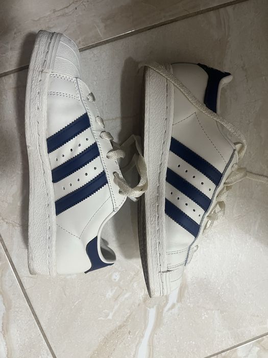 Adidas superstar