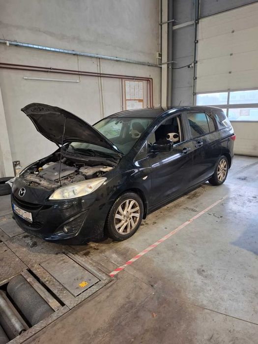 Vând Mazda 5 2.0i TX