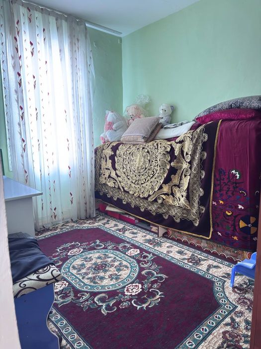 Shaxrisabz 3 xonalik uy kvartira sotiladi