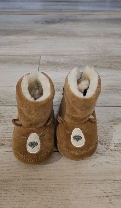 Incaltaminte bebe mar18 HM, Smik 19 ,30 lei ambele perechi