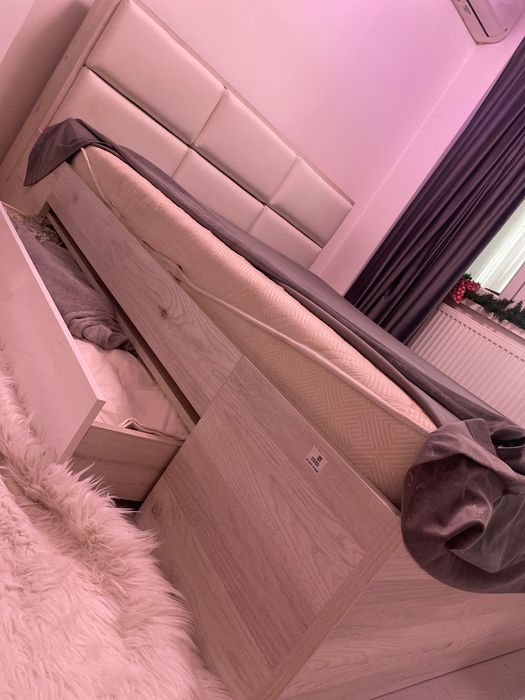 Pat dormitor Casa Rusu