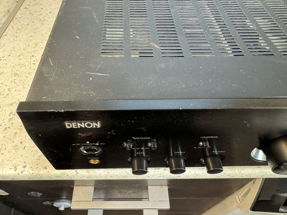 Denon PMA-710ae стерео усилвател