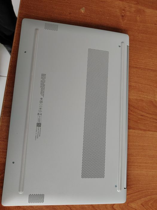 Nootebook HP 8/512 AMD