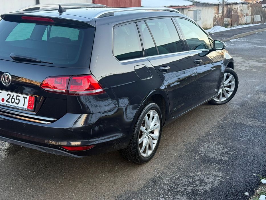 Volkswagen Golf 7 2.0 Diesel/ Automată /Piele ,Navi ,Xenon