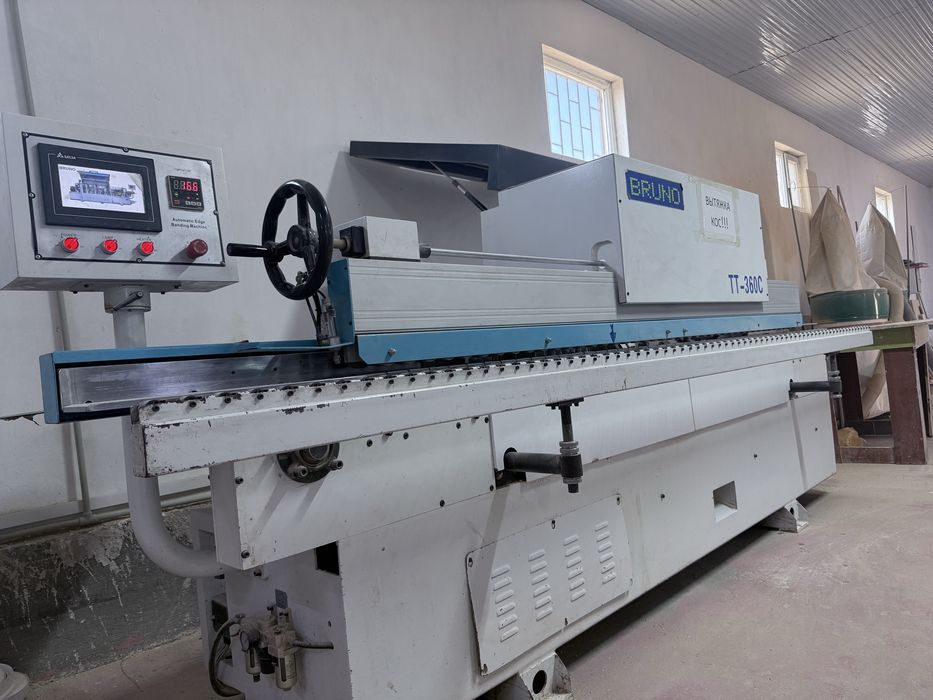 Автоматический кромкооблицовочный станок