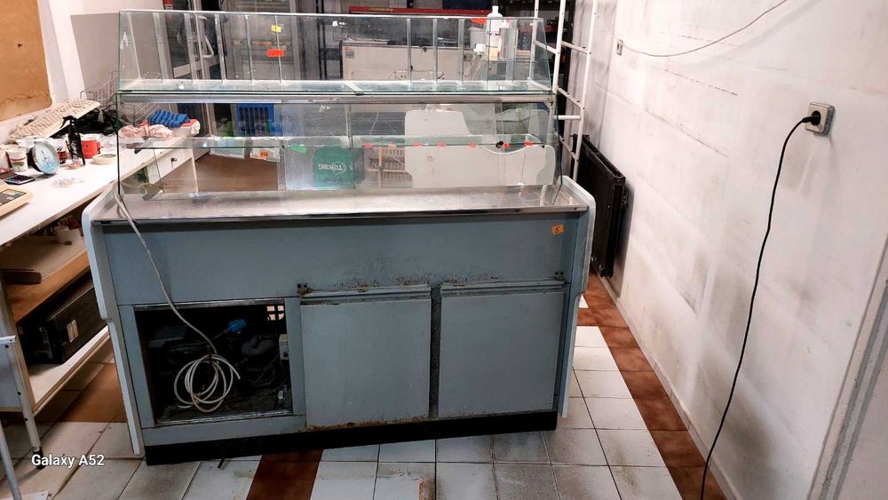 хладилна витрина