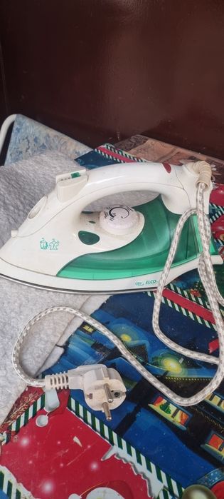 Fier de calcat, aparat de masaj