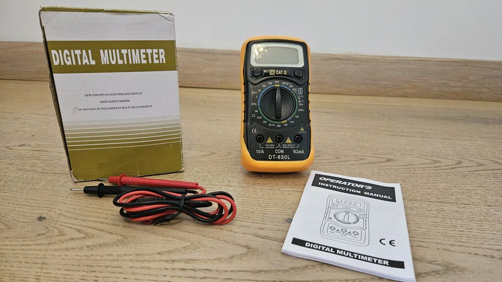 Multimetru digital portabil DT-830L