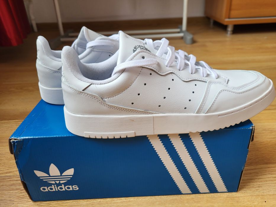 Кроссовки Adidas Supercourt