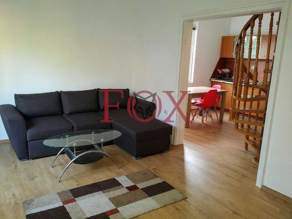 Дава се под наем Тристаен апартамент в Варна, Център - 98 кв.м за 612 € - Снимка #1