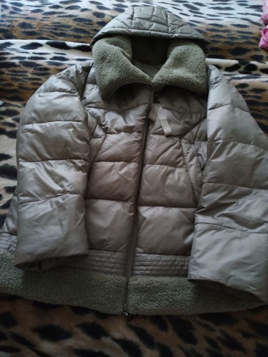 Куртка женская. 52 размер.