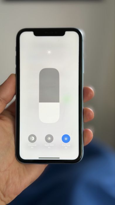 iPhone Xr Blue Neverlock 64 GB-Face ID OK-90% Baterie-Spart Spate-OK