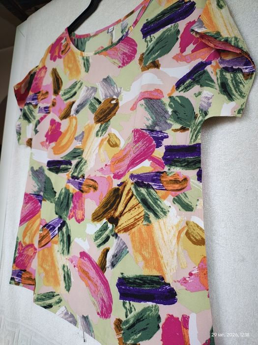 Bluza cu mânecă scurtă