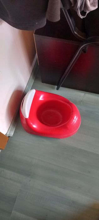 Седалка за тоалетна чиния и детско гърне