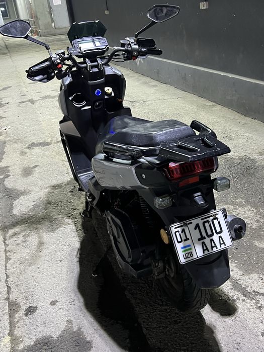 Tank skutir sotiladi kelishamiza