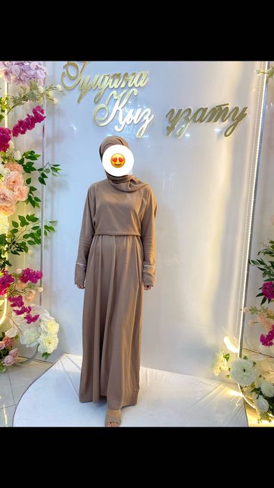 Продам платье б/у