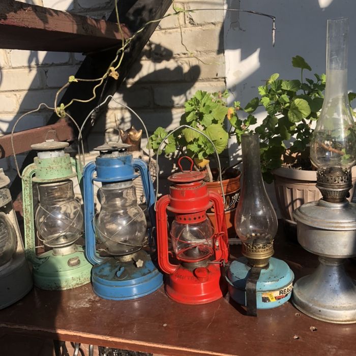 Светильник керосиновый