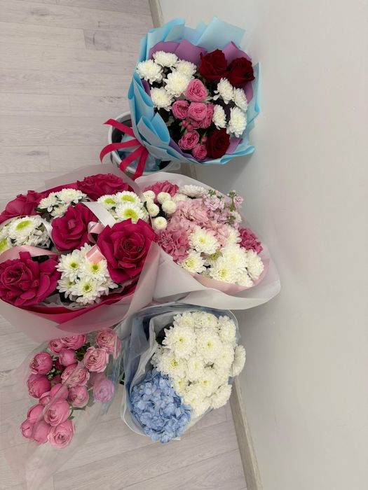 Продам сегодняшние цветы