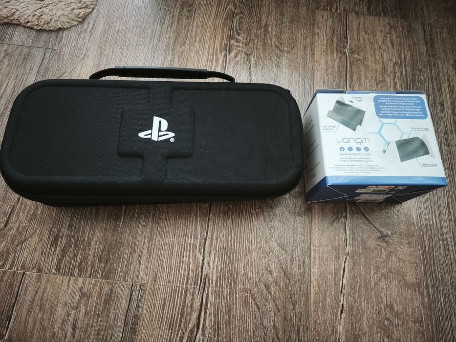 PS Portal оригинален калъф и докинг станция