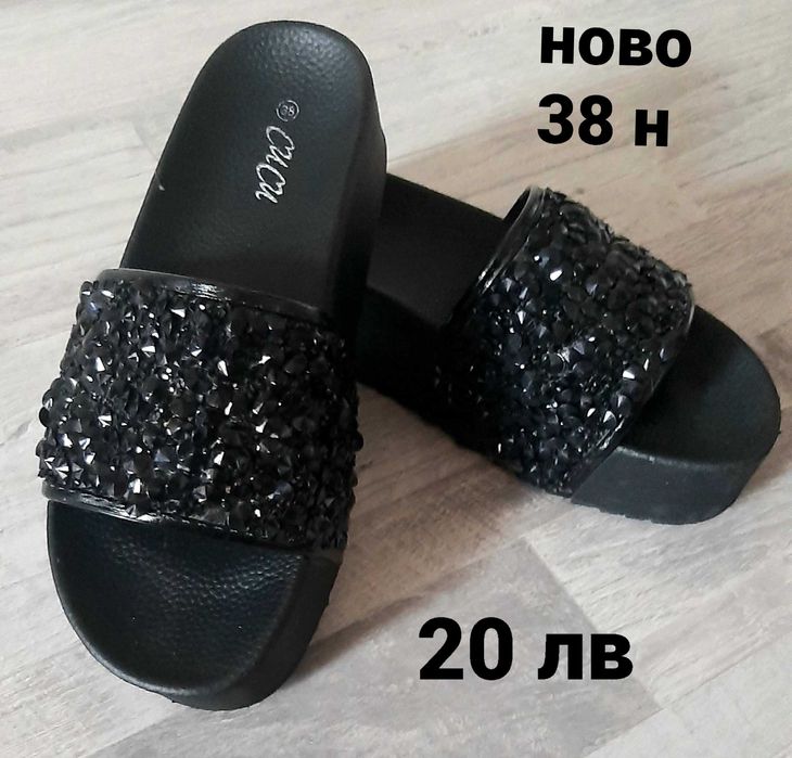 Дамски чехли на платформа