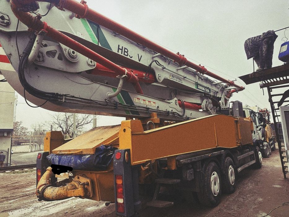 ПРОДАМ: Автобетононасос XCMG TX 440 (Шасси SITRAK C7H)