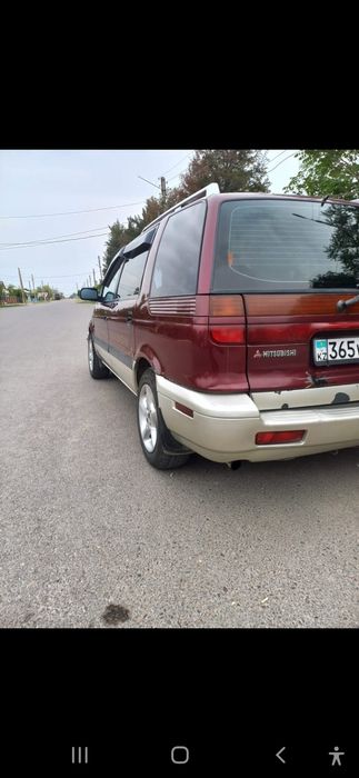 Мицубиси спецвагон сатылады