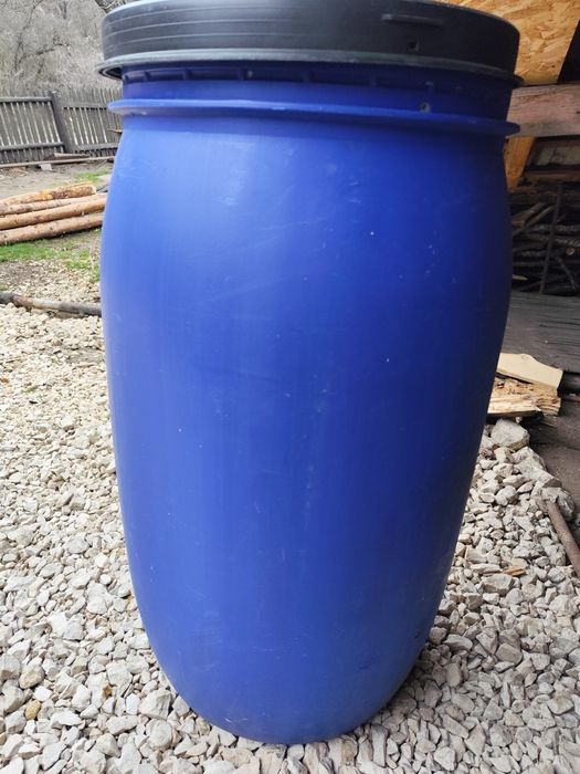 Butoaie plastic industrial gros.