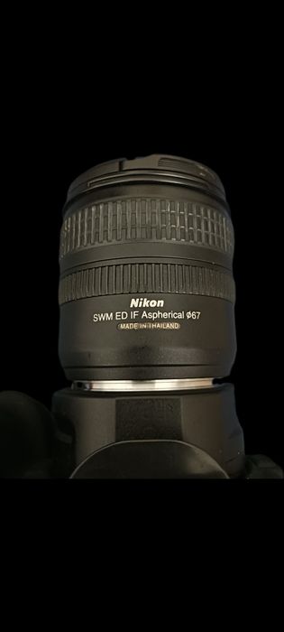 Obiectiv Nikon Nikkor AF-S 24-85 mm  F3.5-4.5 G ED IF fara vr