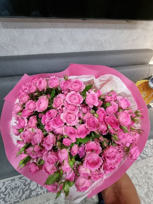 Розовый Букет роз
