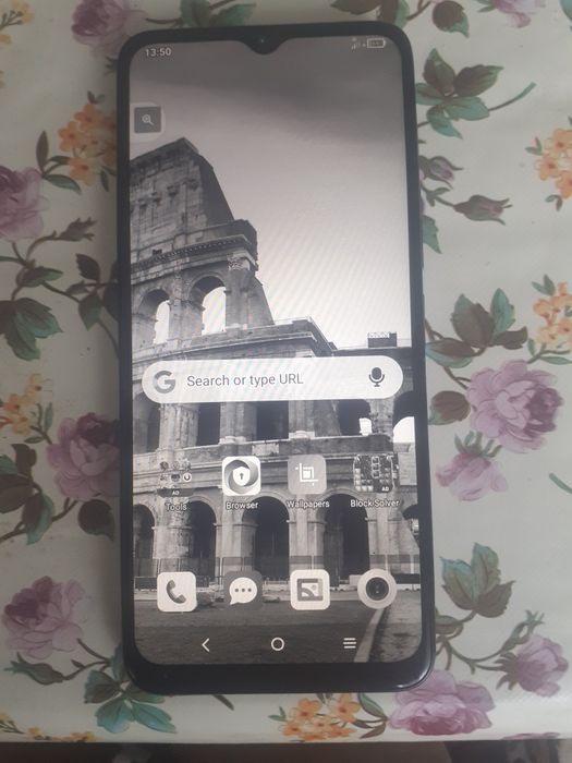Telefon tcl funcționează