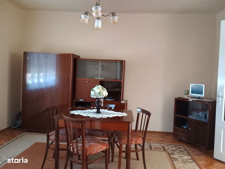 Casa de vanzare in localitatea Suplacul de Barcau