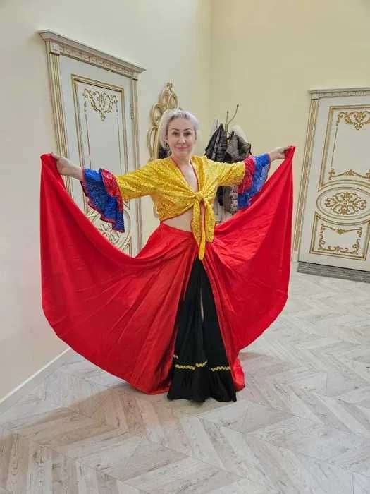 прокат карнавальных и прочих костюмов