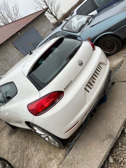 Far stanga dreapta  volkswagen Scirocco