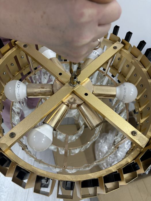 Люстра для спальни