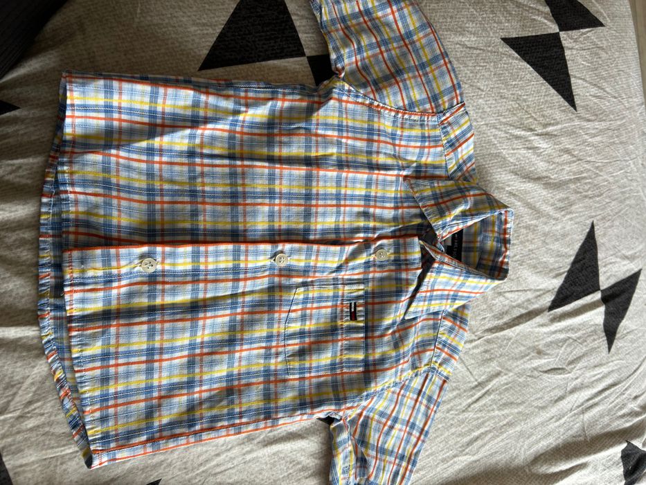Риза на TOMMY HILFIGER за дете размер 86