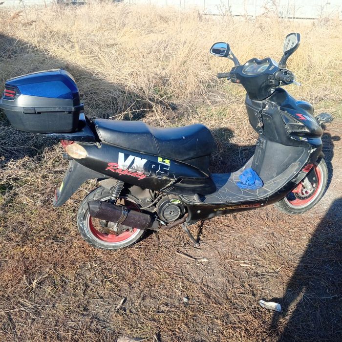 Продам мопед Райсер