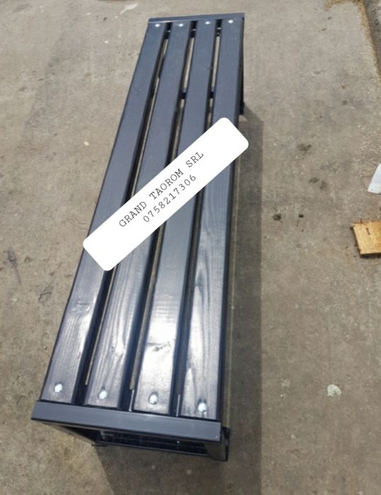 Bănci și cosuri pentru parcuri și grădini