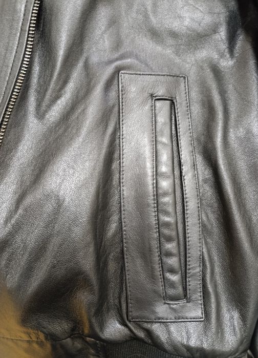 Ремонт кожаных курток и любых курток.