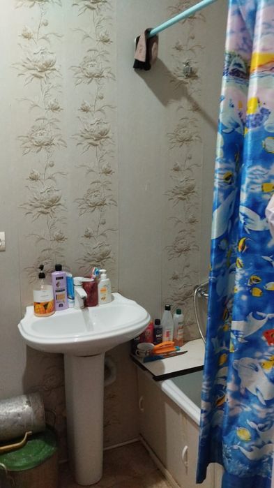 Продам квартиру район Зенит завод