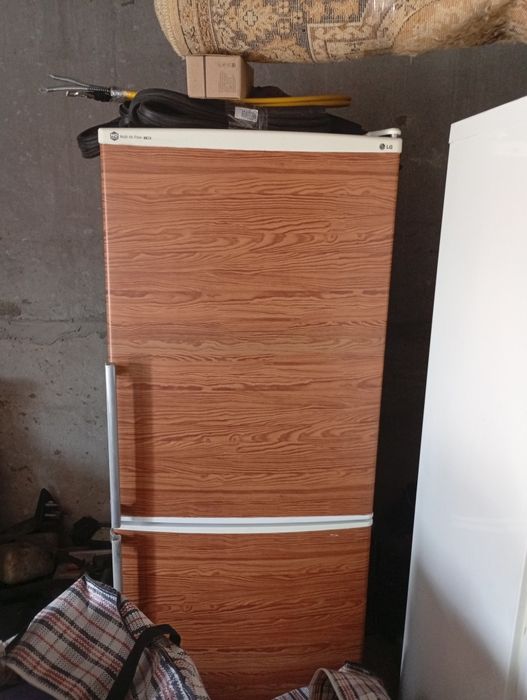 Продам холодильник