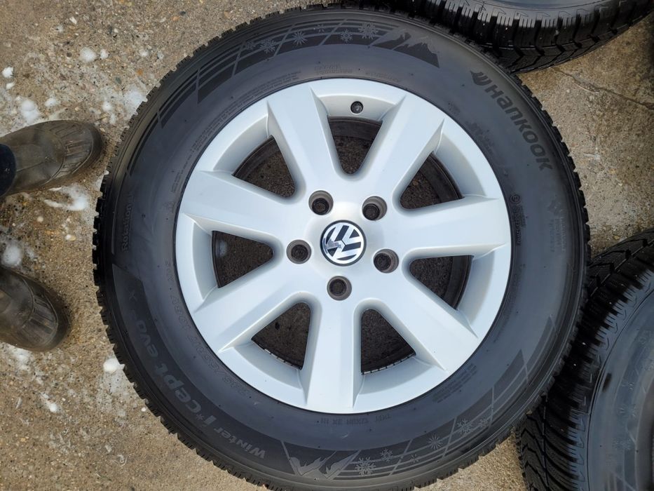 Set 4 roti iarna VW Touareg 7P 5x130 anvelope iarna Hankook 235 65 17