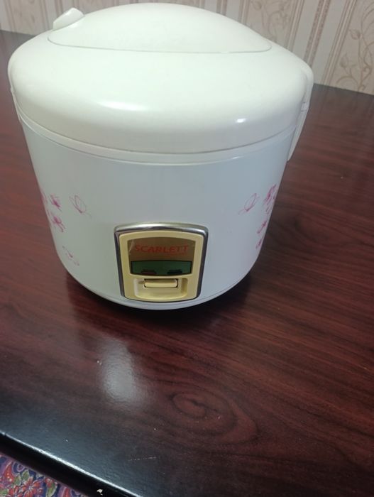 Продается мултыварка