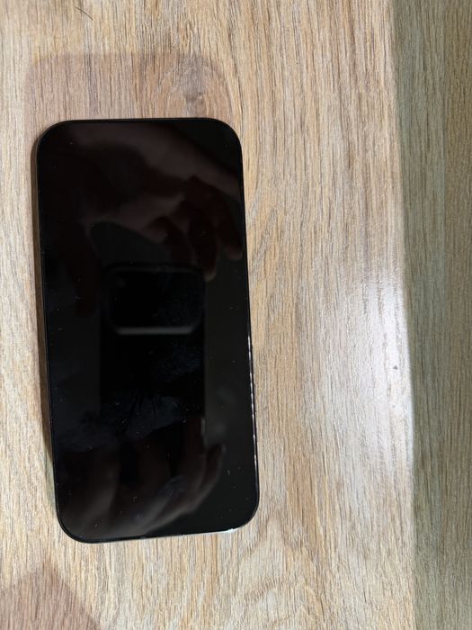 Продам iPhone 15 128gb