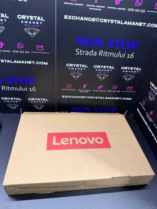 Laptop Lenovo IdeaPad Slim 3 - Ryzen 8840HS