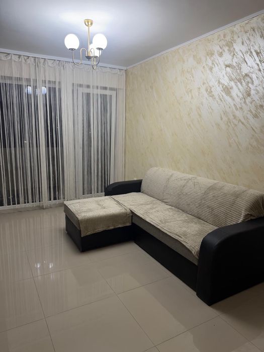 Ofer spre inchiriere apartament cu 2 camere Mihai Viteazu ( Lidl)