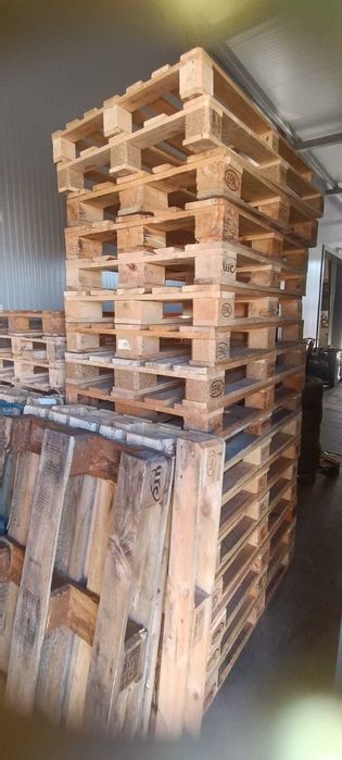 Продавам евро палети и евро скари