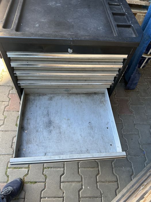 Dulap metalic pt scule