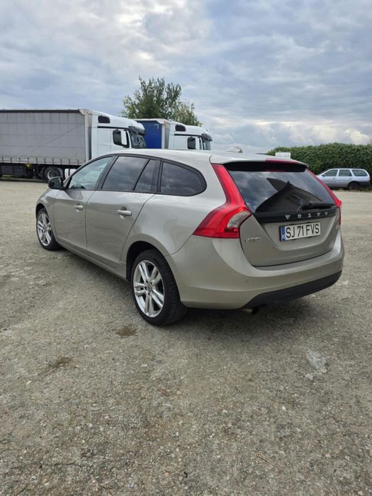 De vanzare  Volvo V60