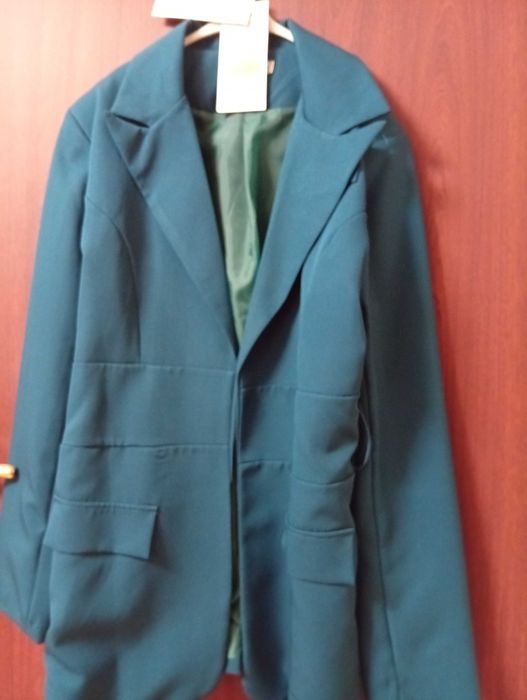 Vând sacou Sinsay damă turcoaz/ alb