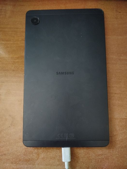 Планшет Samsung galaxy tab5 original sim ка вставляется
